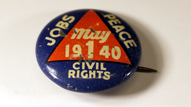 Making the Movement Pinback